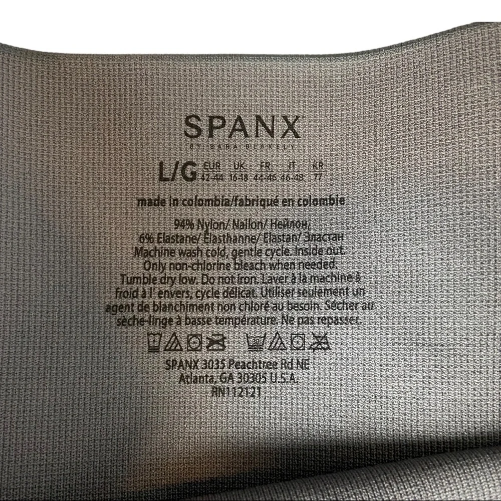 Spanx Cropped Look At Me Now Seamless Leggings in Sage Camo SZ Large - Picture 12 of 12